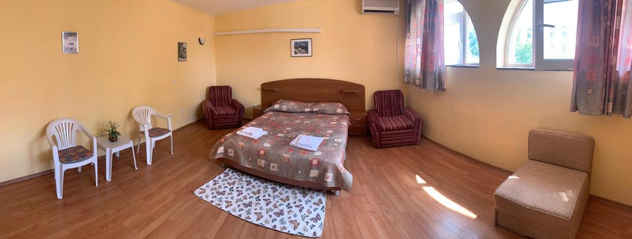 Sea Square Hotel Balchik Eksteriør billede