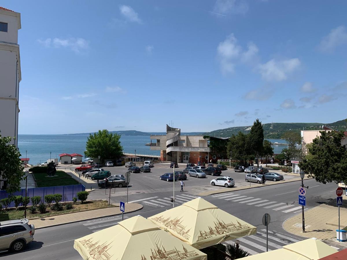 Sea Square Hotel Balchik Eksteriør billede